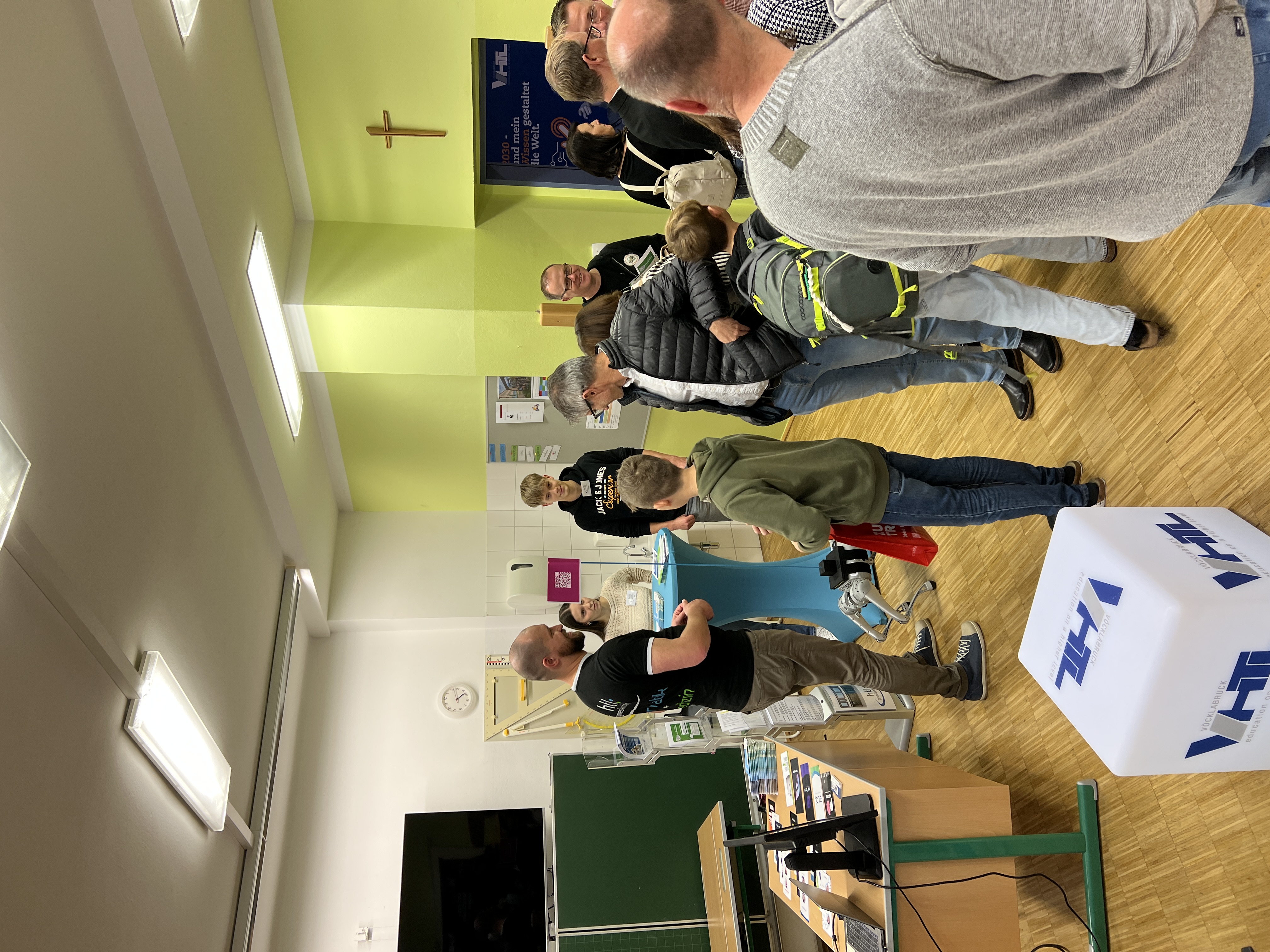 IMG_7045.jpg IMG_7045.jpg