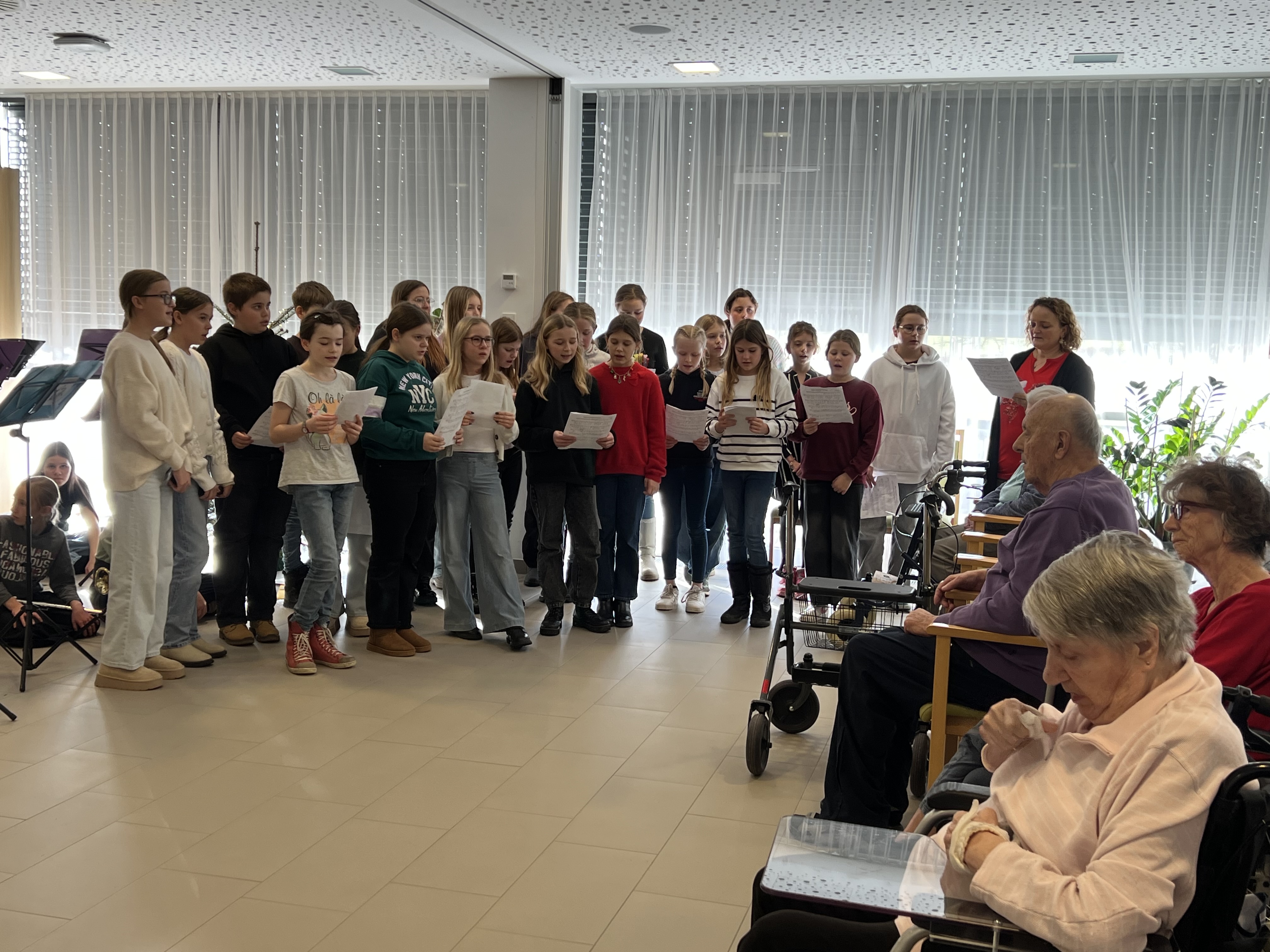 IMG_1998.jpg IMG_1998.jpg