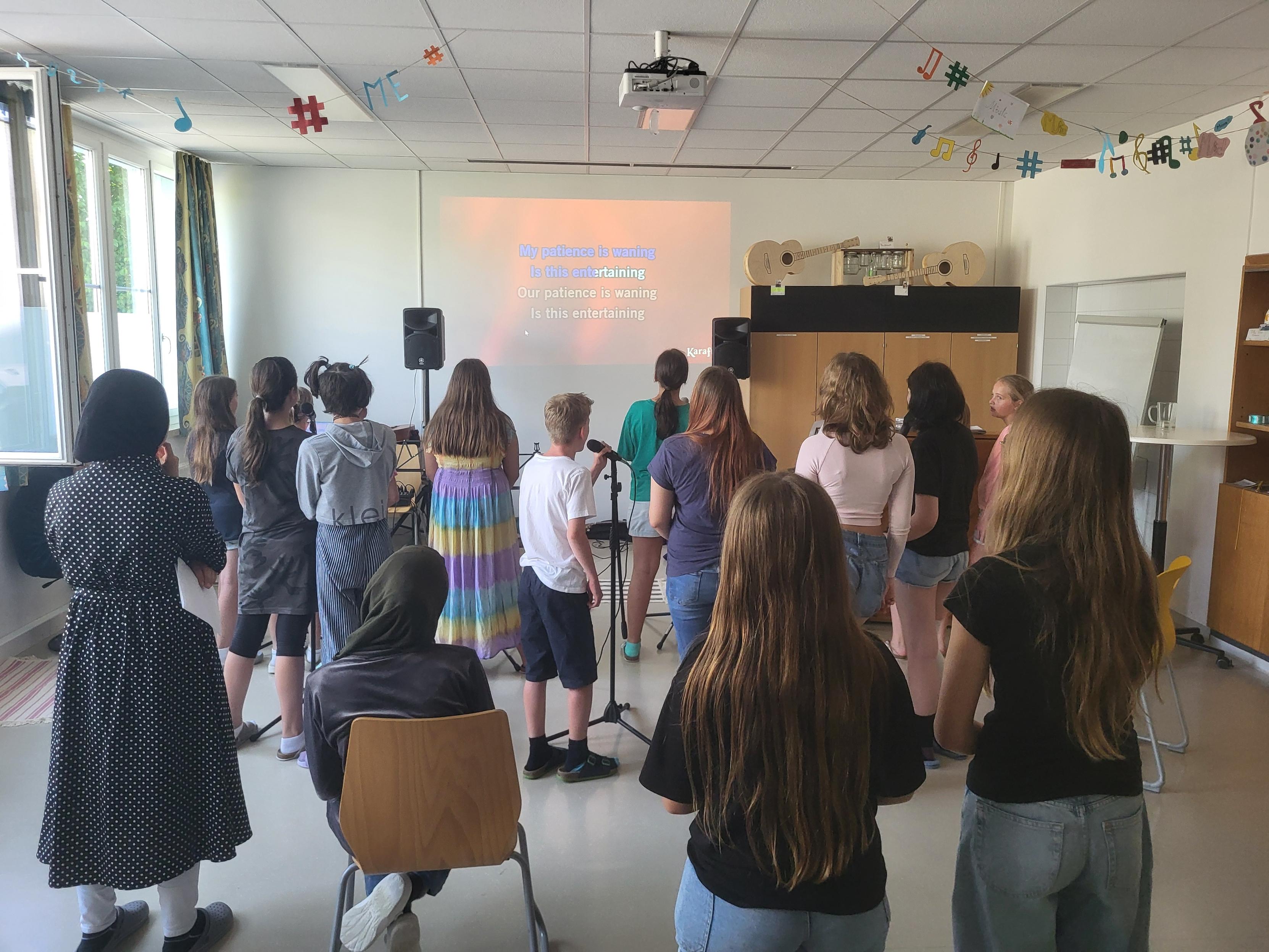 pro-TYo6Q3sx.jpeg pro-TYo6Q3sx.jpeg